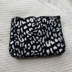 VS PINK CHEETAH PRINT COSMETIC BAG